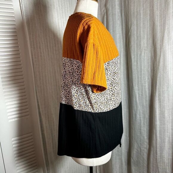 Above and Beyond | Women’s | Blouse | XL | Abstract Colorblock Leopard Boho Chic - Picture 5 of 6
